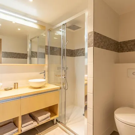 Contemporain 4p, 3 Chambres, 8 Pers, Spa, Fitness, Parking, Wifi - Fr-1-352-48 *